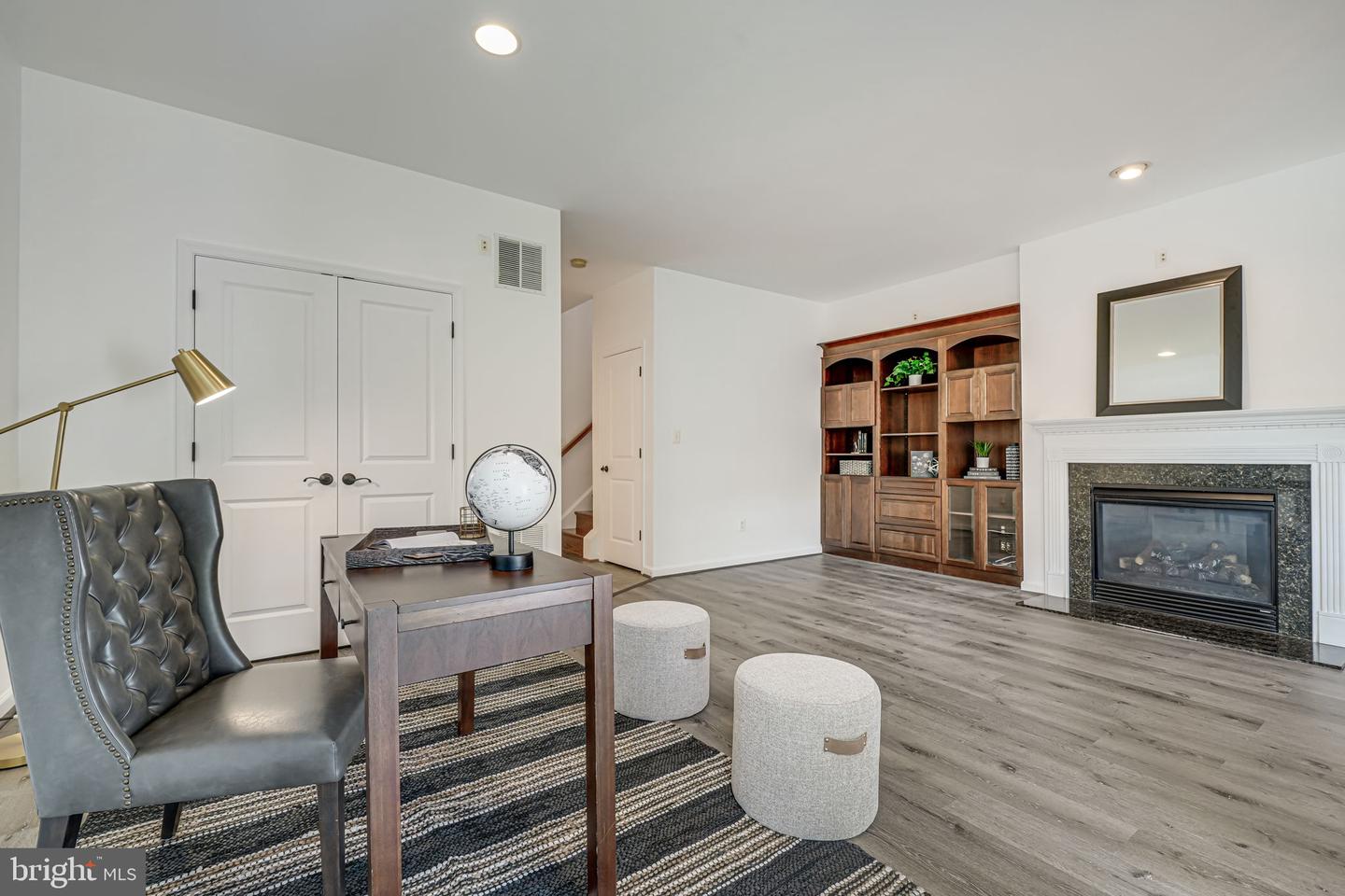 Photo 31 of 46 of 14117 Catbird Dr townhome