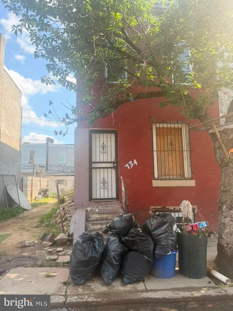 734 W Russell Street, Philadelphia, PA, 19140