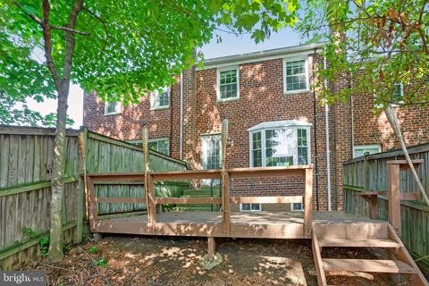 Townhouse in Alexandria VA 3021 Mosby STREET 29.jpg