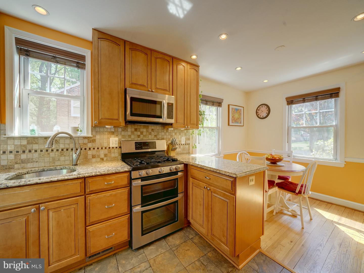 Photo 7 of 45 of 10034 Tenbrook Dr house