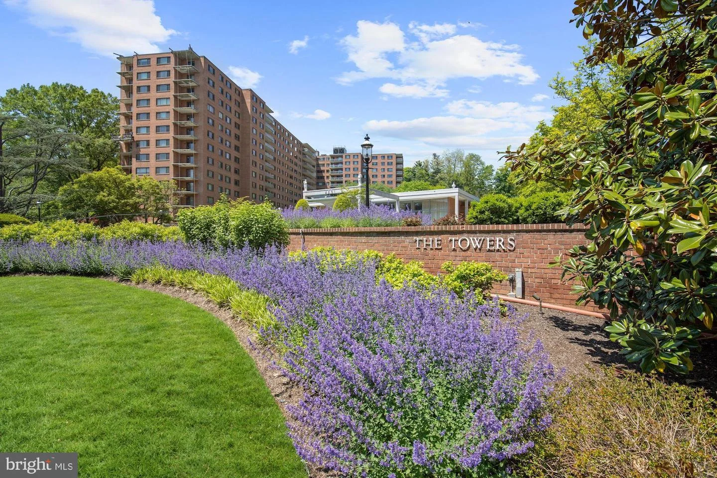 4201 Cathedral Avenue NW Unit 905W