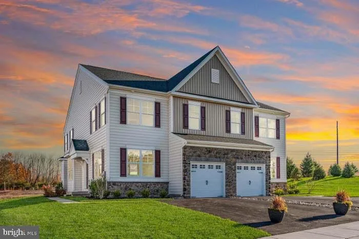 275 Hillstone Circle