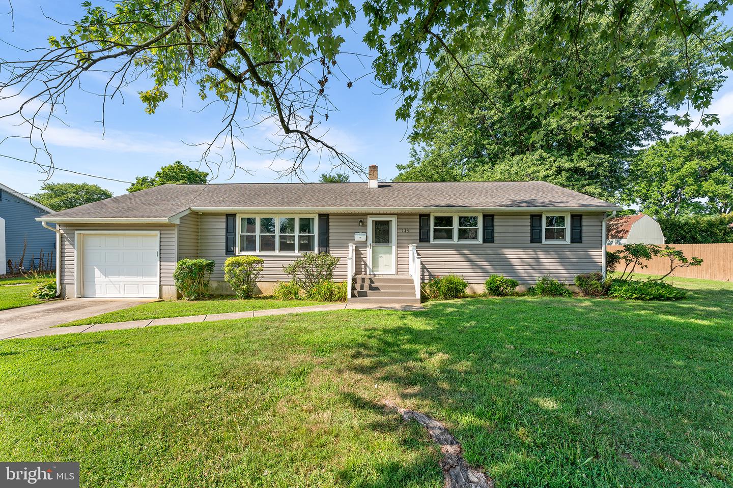 View Pennsville, NJ 08070 house