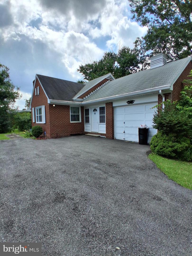 9406 Belair Rd