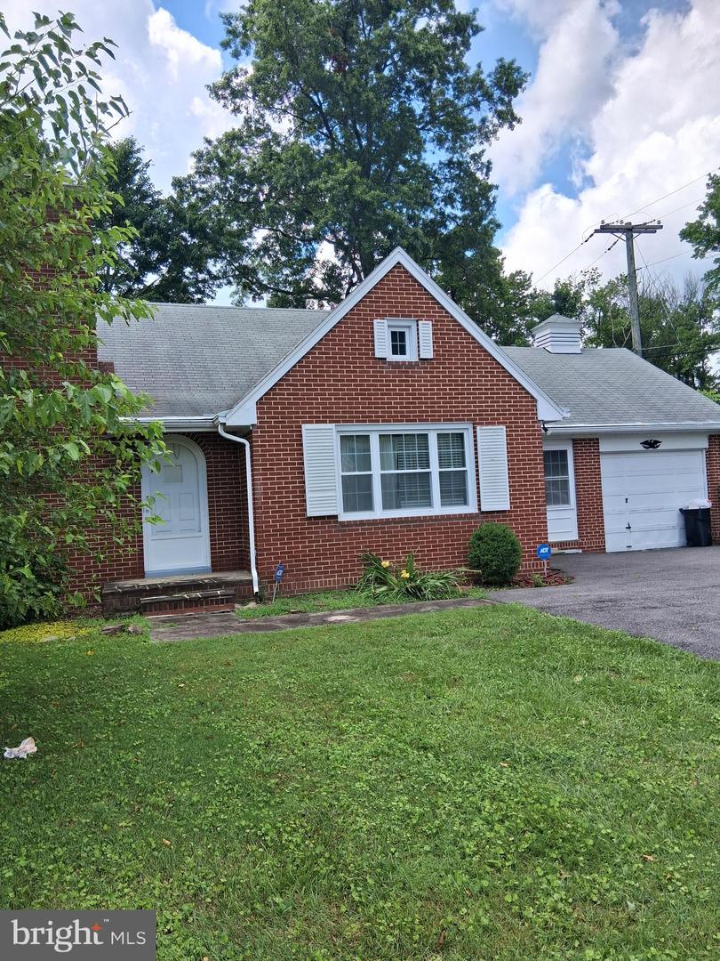 9406 Belair Rd