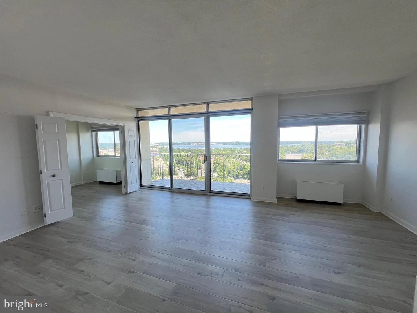 2059 Huntington Avenue Unit 1601