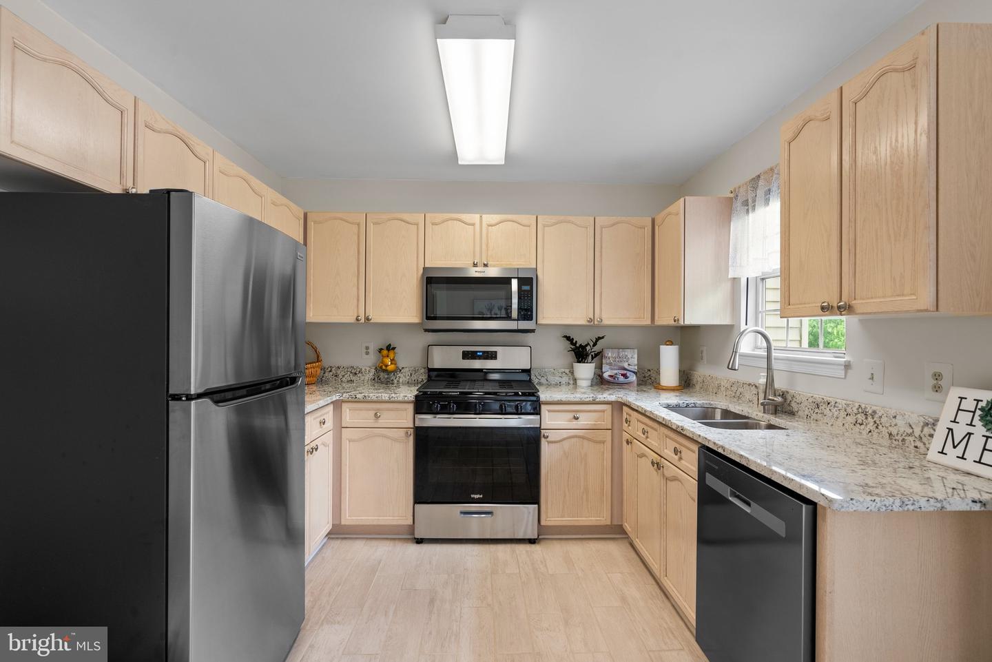 Photo 9 of 52 of 20829 Apollo Ter townhome