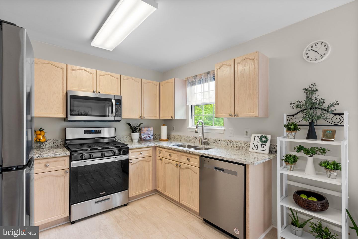 Photo 8 of 52 of 20829 Apollo Ter townhome