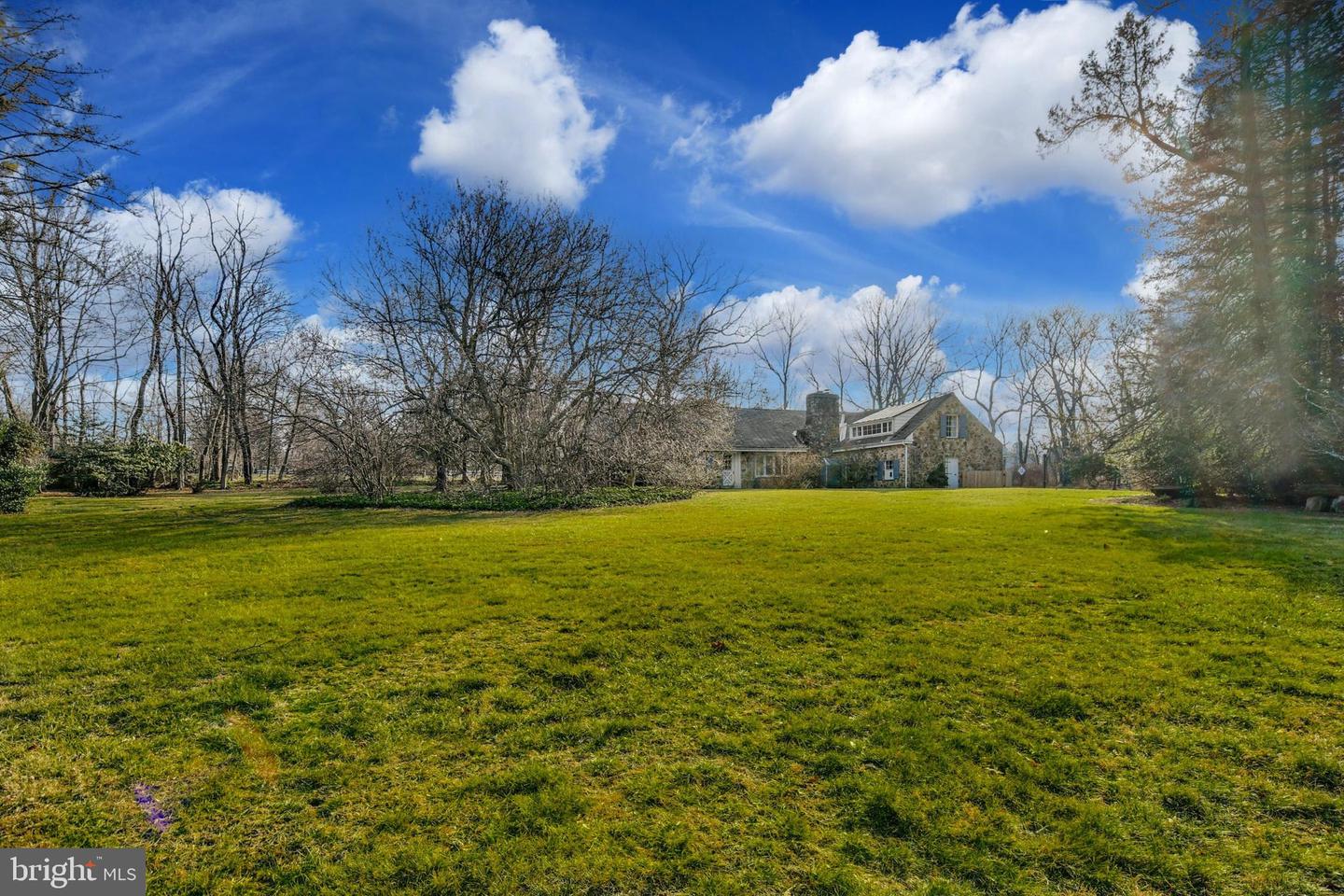 Photo 1 of 39 of 1655 White Acre Dr house