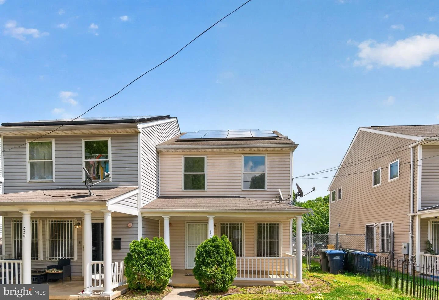 227 54th Street NE