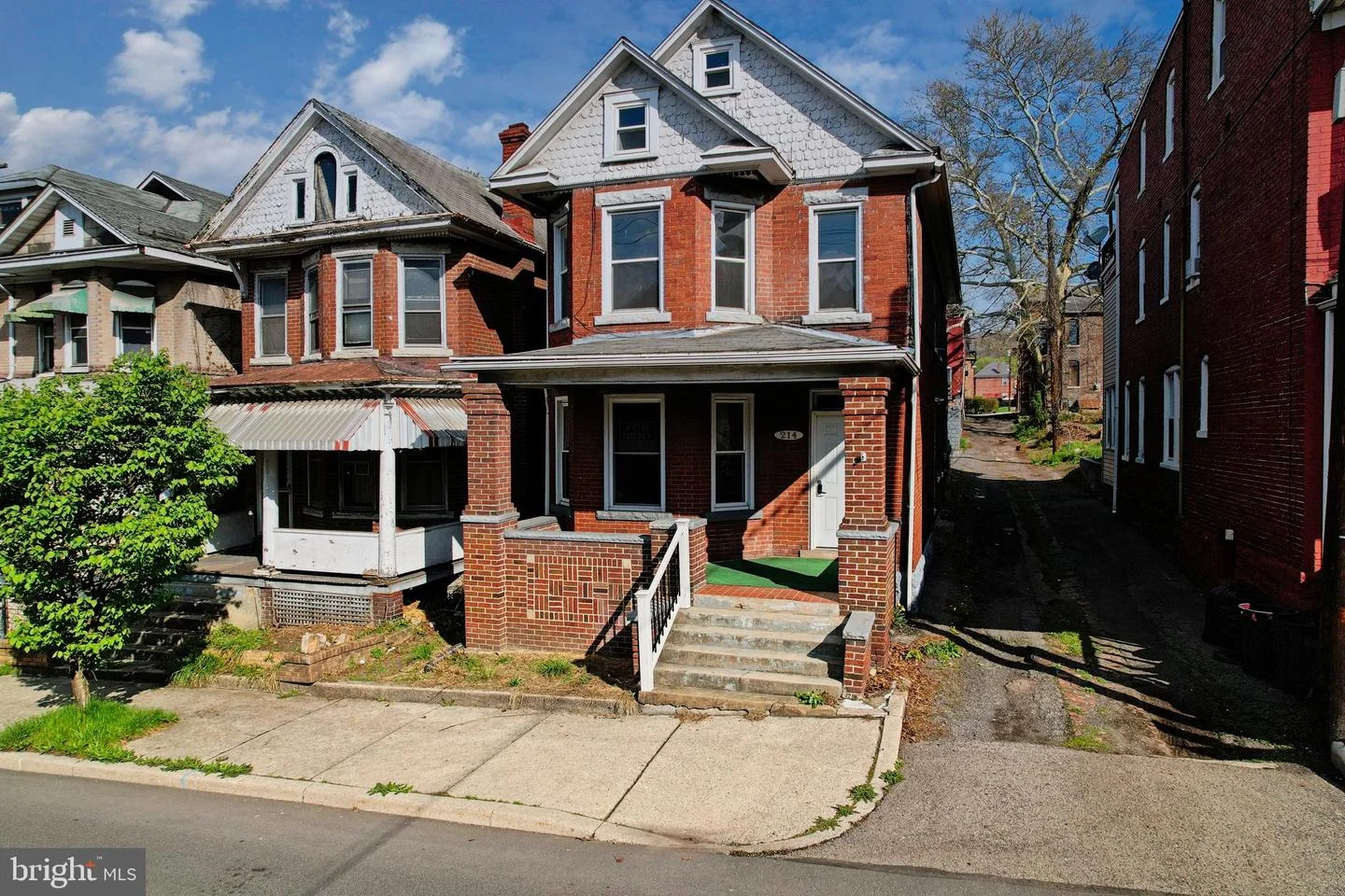 214 S Central Avenue