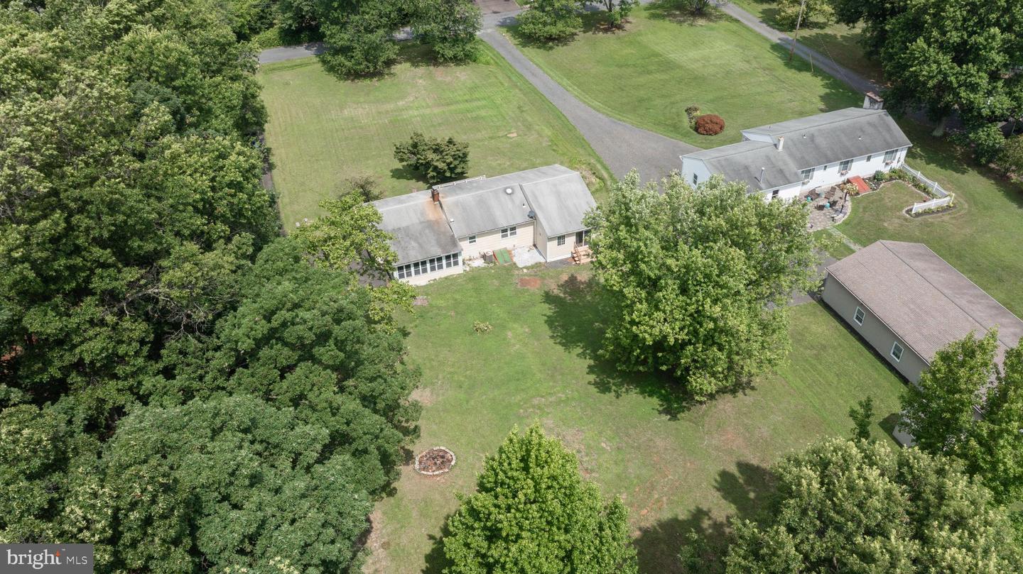 Photo 28 of 29 of 65 Annawanda Rd house