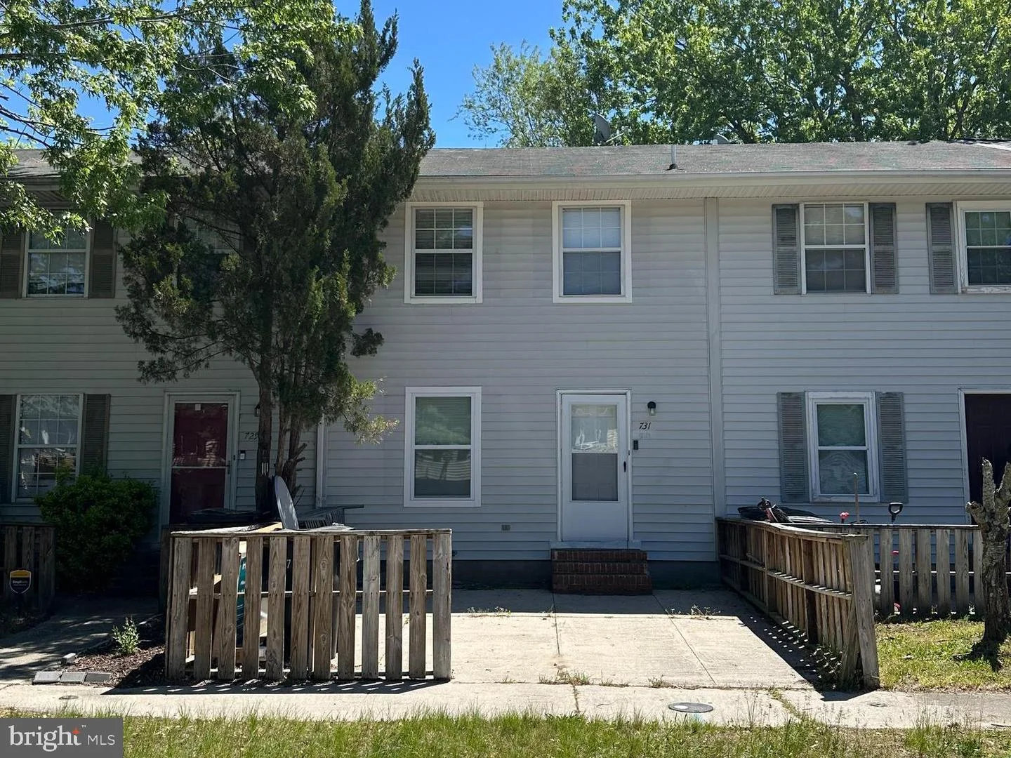 731 Hemlock Street