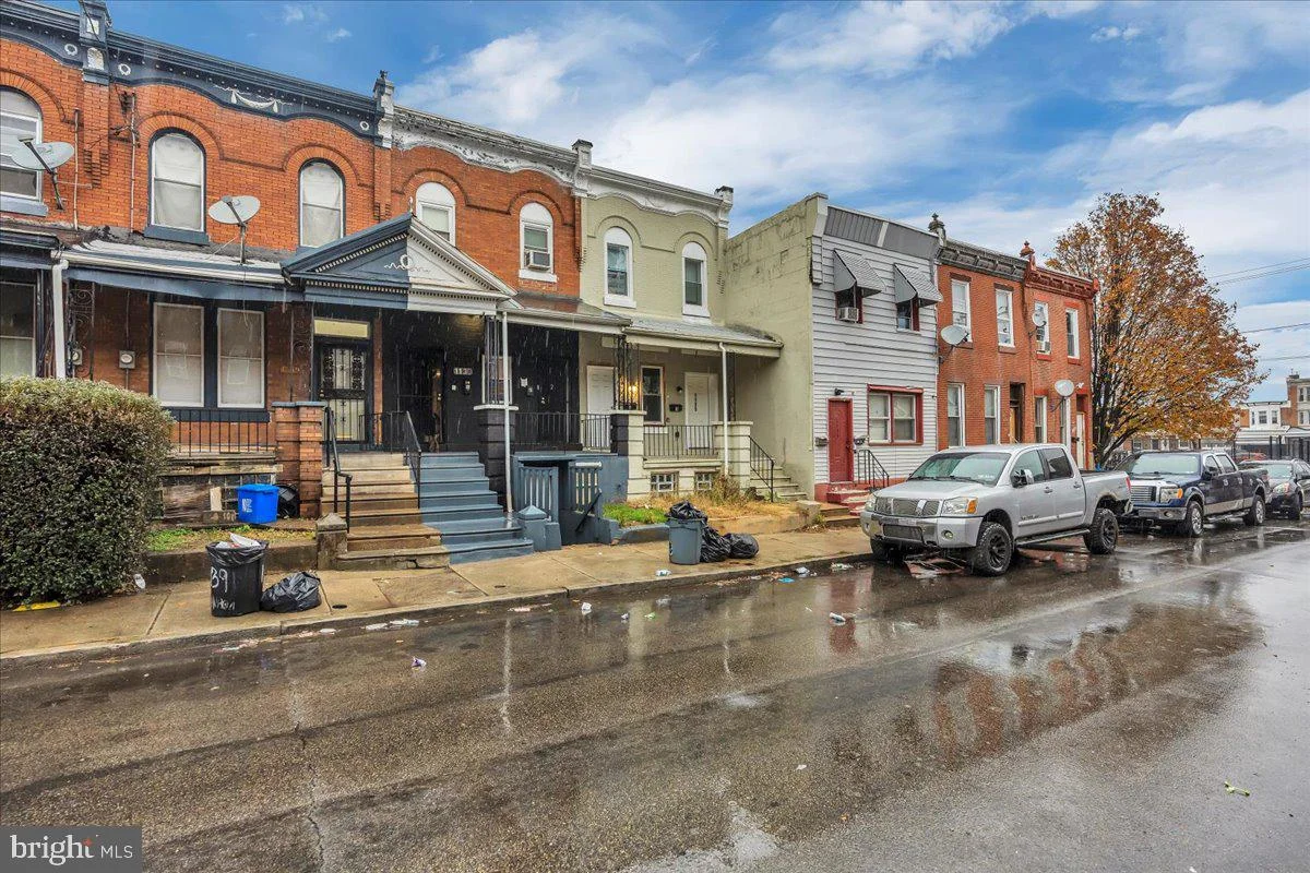1135 W Venango Street