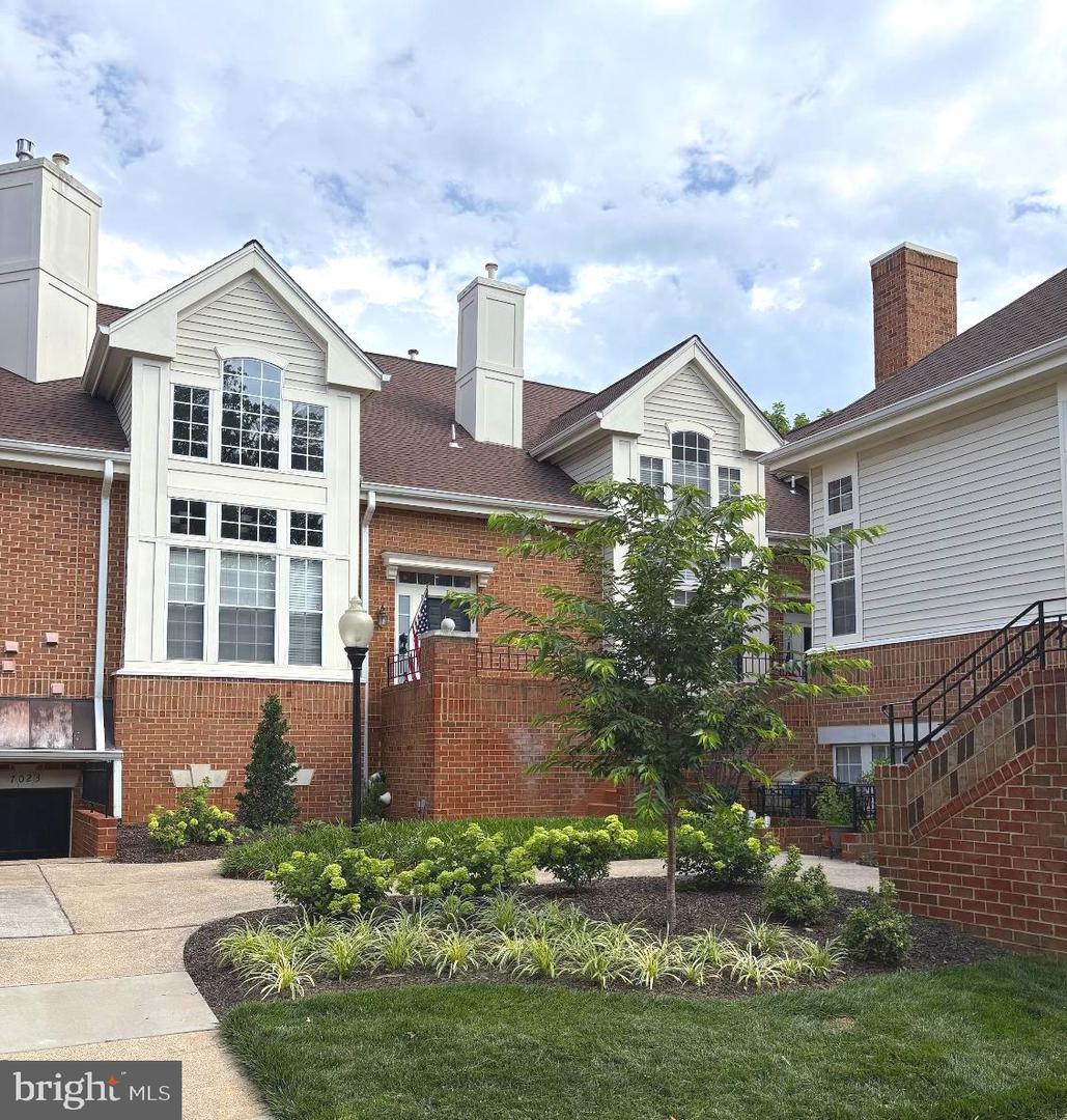 7023 Haycock Road Unit 711, Falls Church, VA, 22043