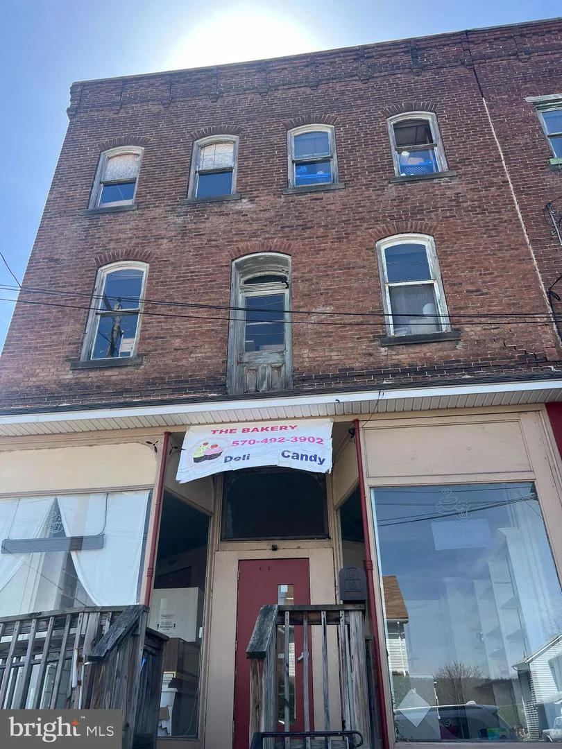 600-602 W Pine Street, Shamokin, PA, 17872
