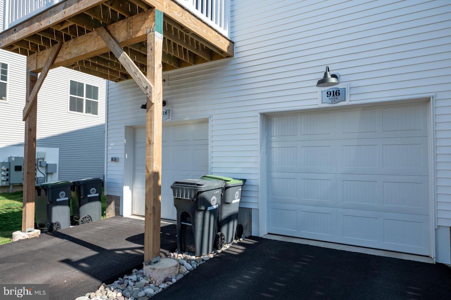 Photo 26 of 27 of 916 Anvil Ct townhome