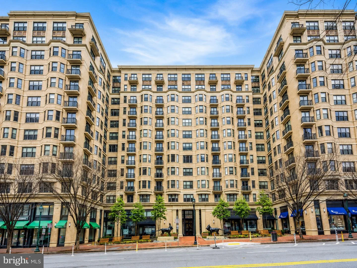 7710 Woodmont Avenue Unit 811