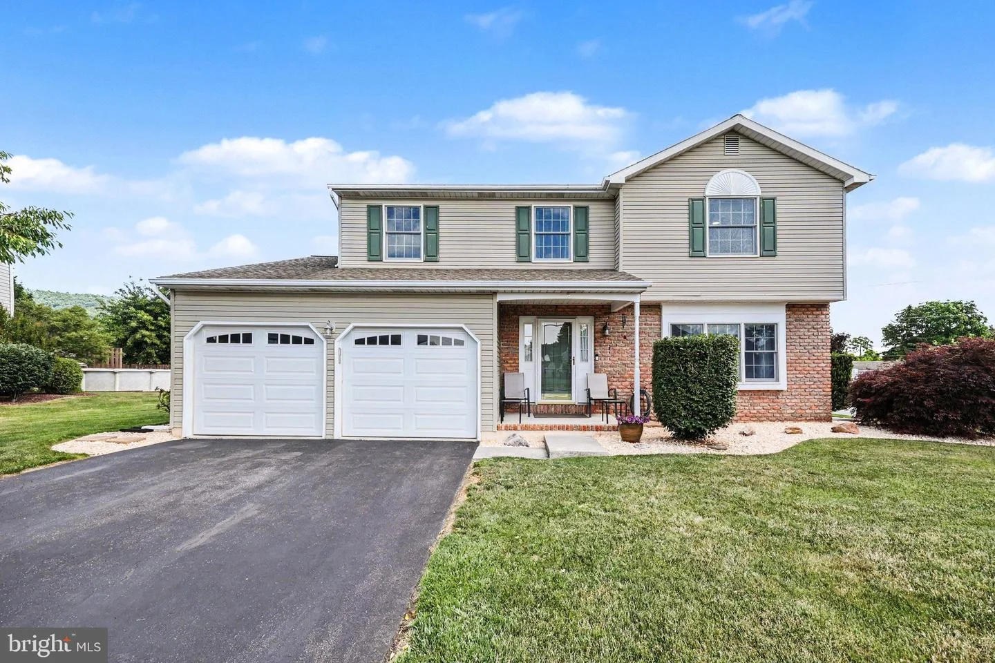 9 Blue Spruce Drive, Enola, PA, 17025