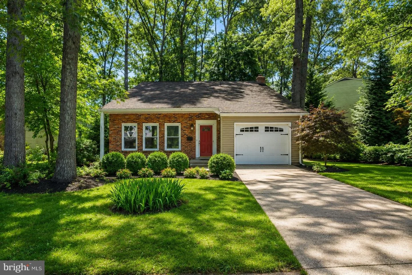 446 Fairford Court
