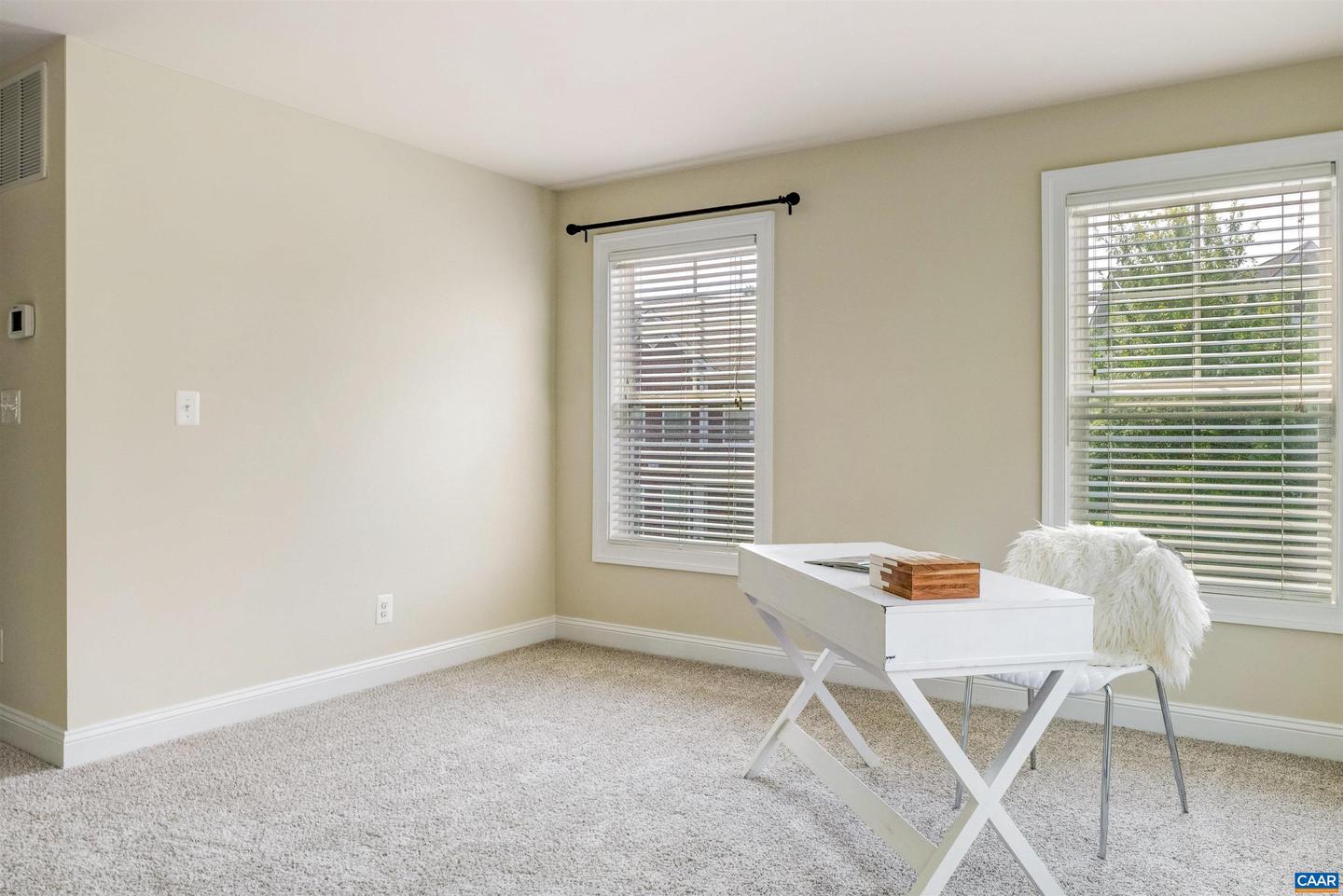 Photo 15 of 29 of 2937 Templehof Ct townhome