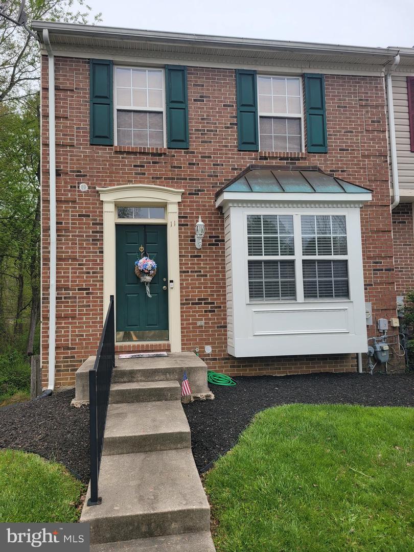 View Elkton, MD 21921 townhome