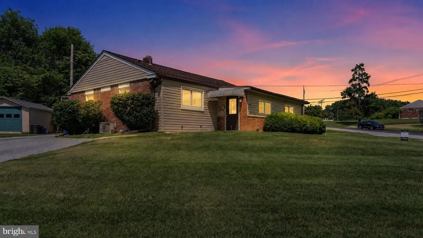 2220 Baldwin Run Drive, Aston, PA, 19014