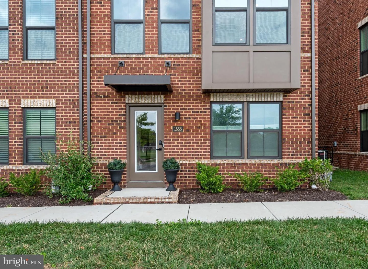 1558 Decatur Street