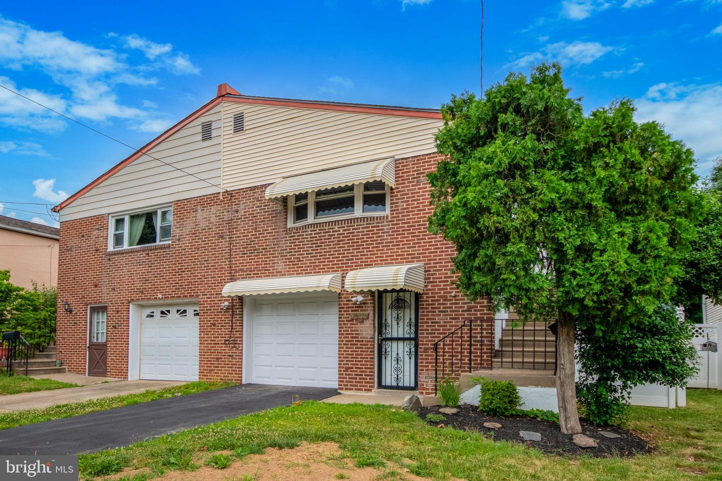View Philadelphia, PA 19114 multi-family property