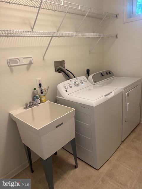 Photo 20 of 22 of 727 McCardle Dr townhome
