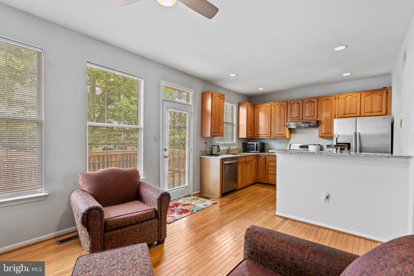 Photo 6 of 26 of 5812 Stream Pond Ct townhome