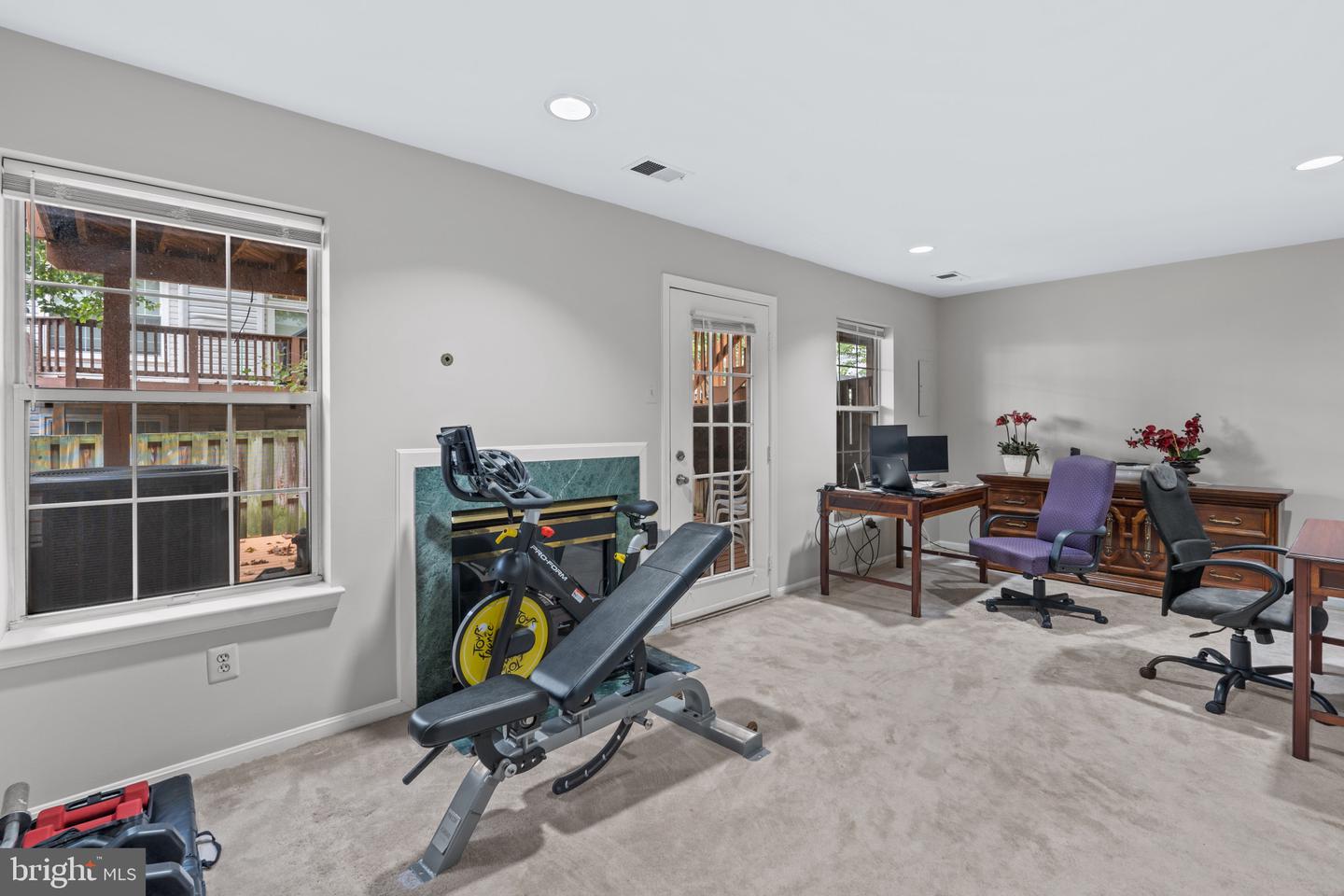 Photo 22 of 26 of 5812 Stream Pond Ct townhome