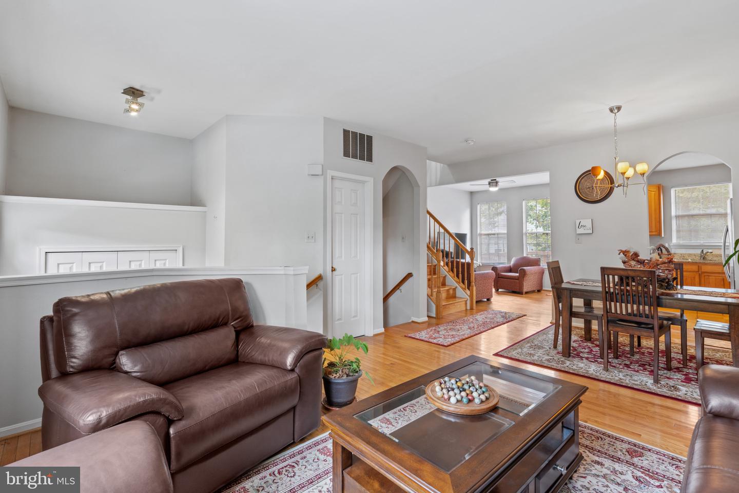 Photo 11 of 26 of 5812 Stream Pond Ct townhome