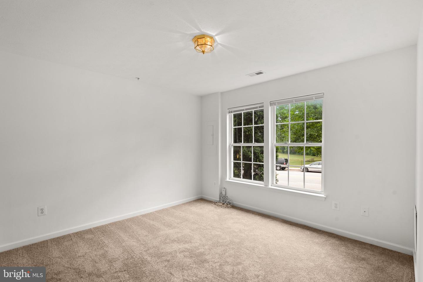 Photo 32 of 42 of 887 Middle River Rd townhome