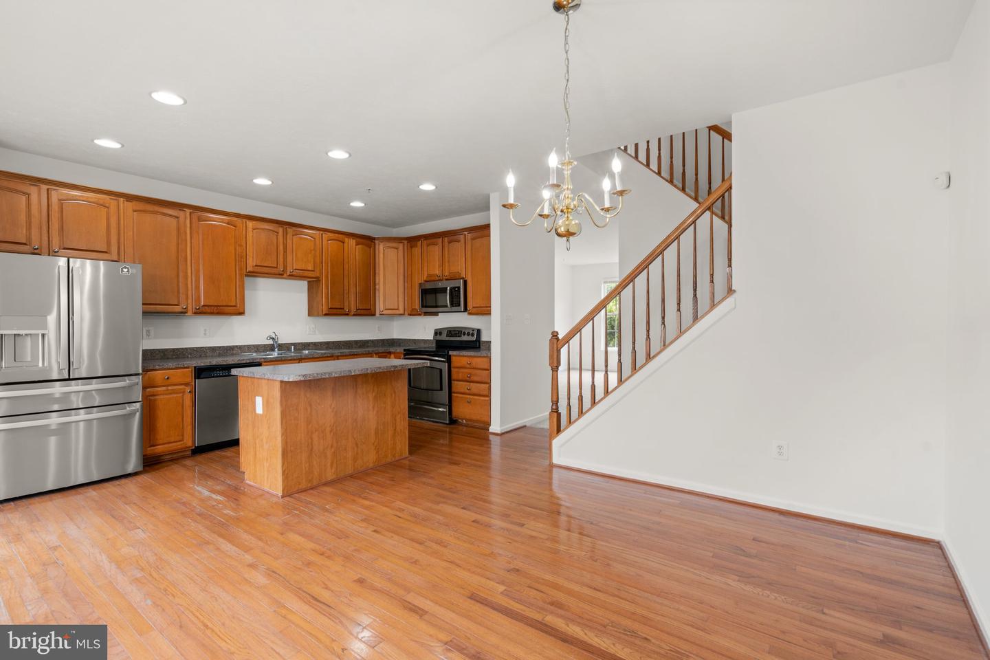 Photo 17 of 42 of 887 Middle River Rd townhome