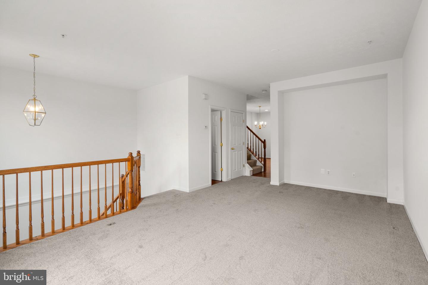 Photo 8 of 42 of 887 Middle River Rd townhome