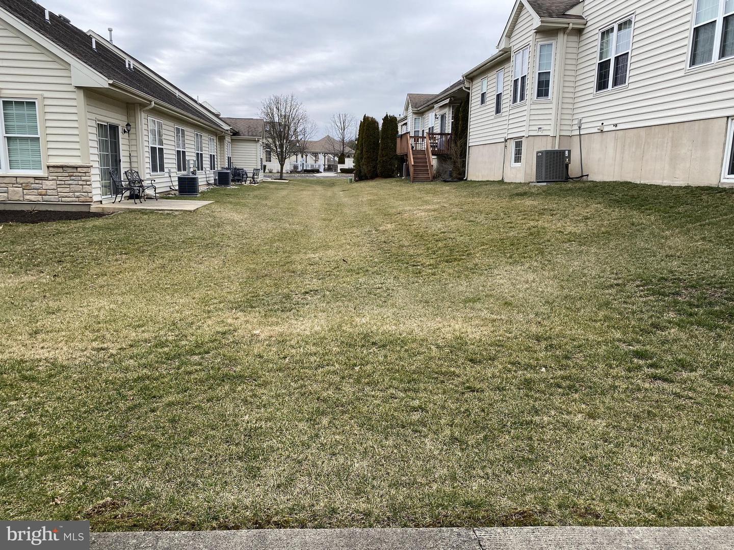 Photo 11 of 11 of 1402 Kingsberry Ct #94 townhome