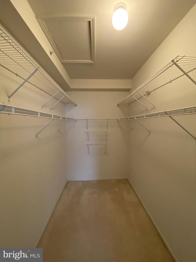 Photo 6 of 11 of 1402 Kingsberry Ct #94 townhome
