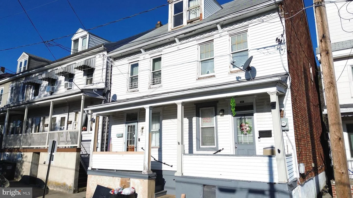 54/56 W Wiggan Street, New Philadelphia, PA, 17959