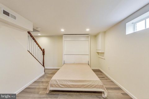 Duplex in Arlington VA 2716 Troy STREET 28.jpg