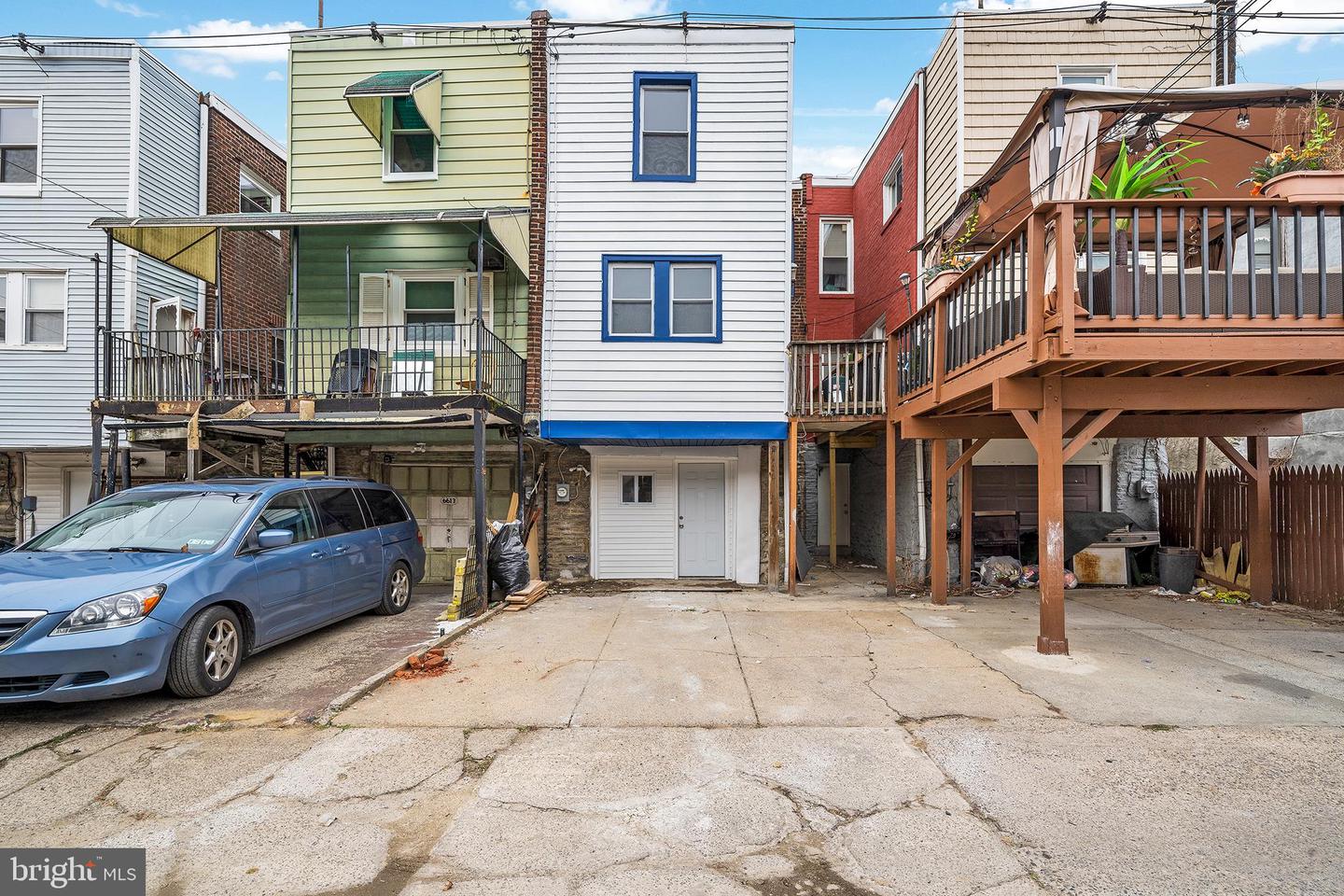 6615 N Gratz Street, Philadelphia, Pennsylvania image 38