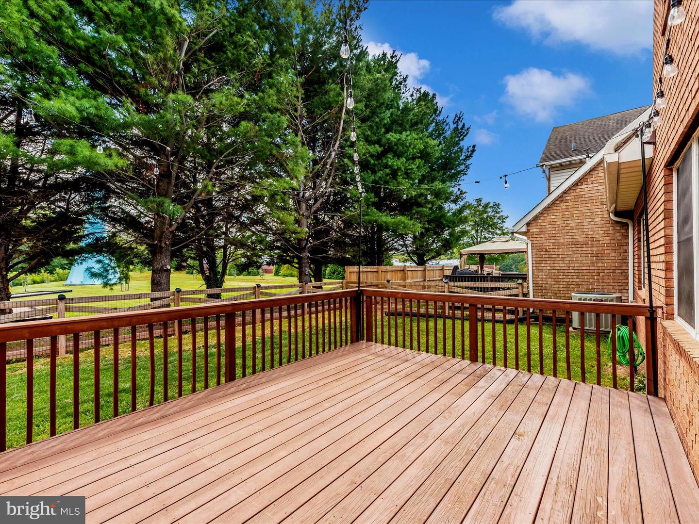 Photo 41 of 47 of 10 Easy St multi-family property