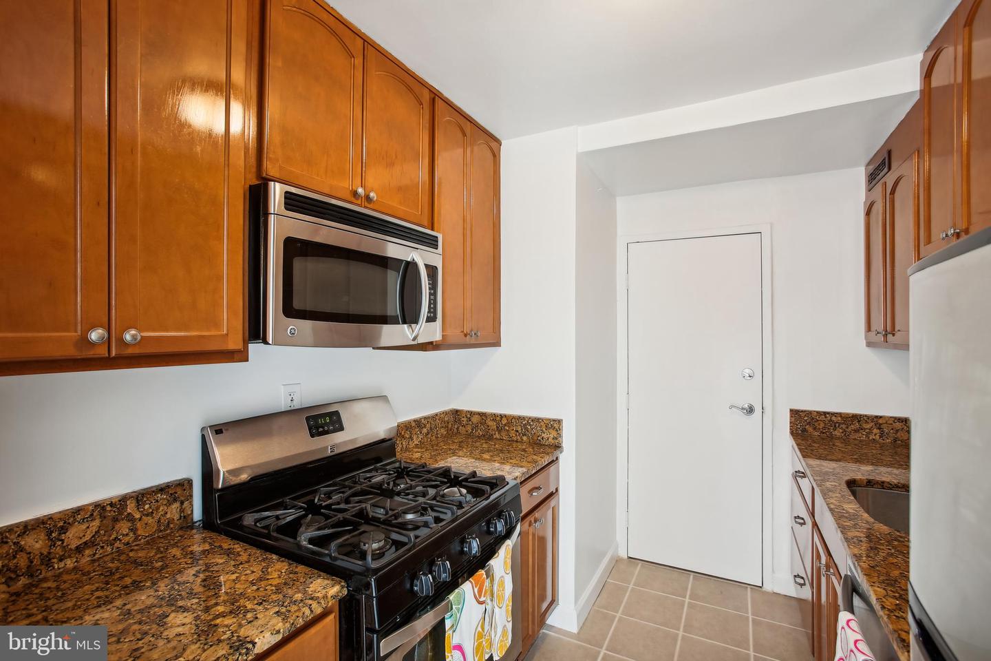 3900 Tunlaw Road #420, Washington, District of Columbia image 12