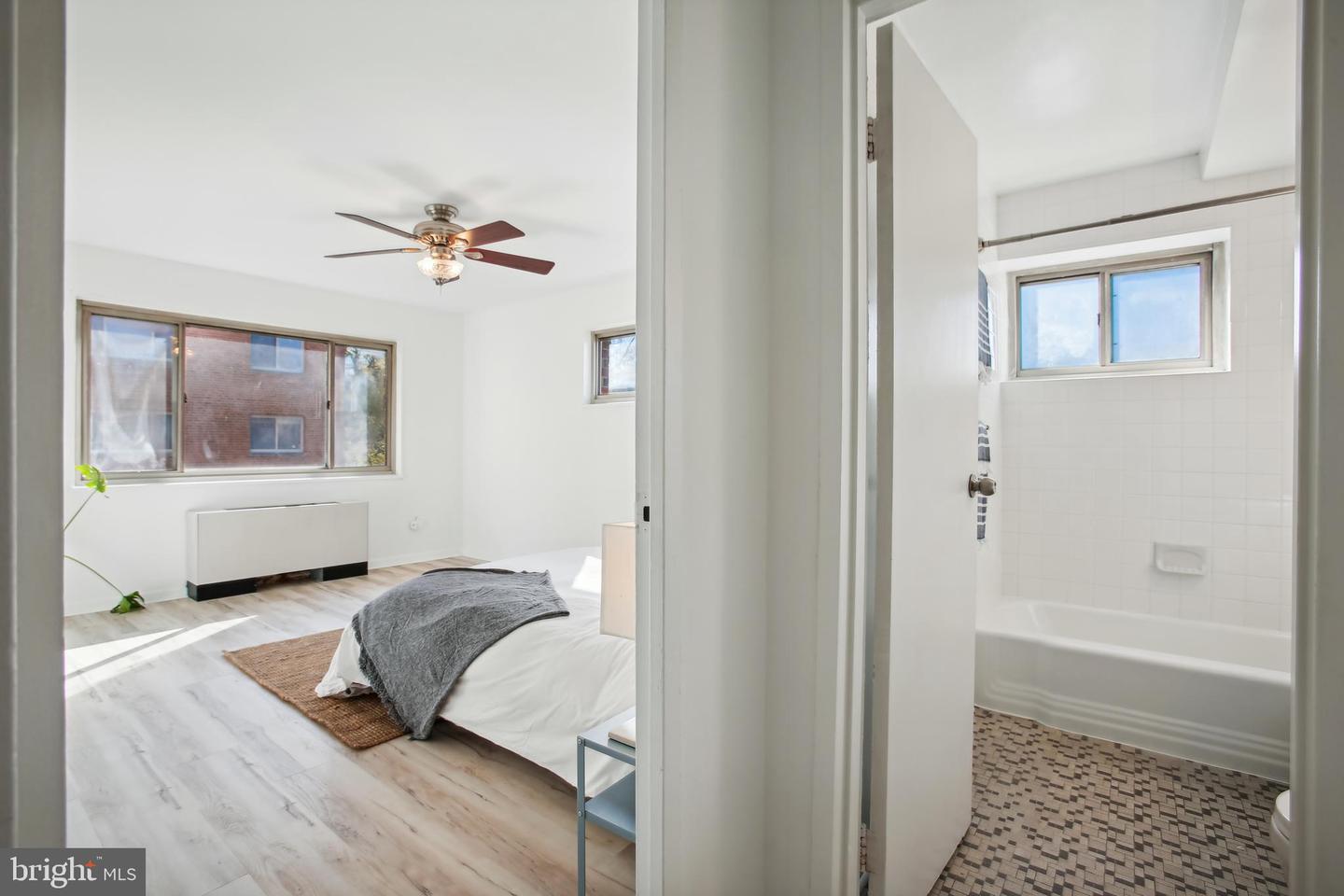 3900 Tunlaw Road #420, Washington, District of Columbia image 20