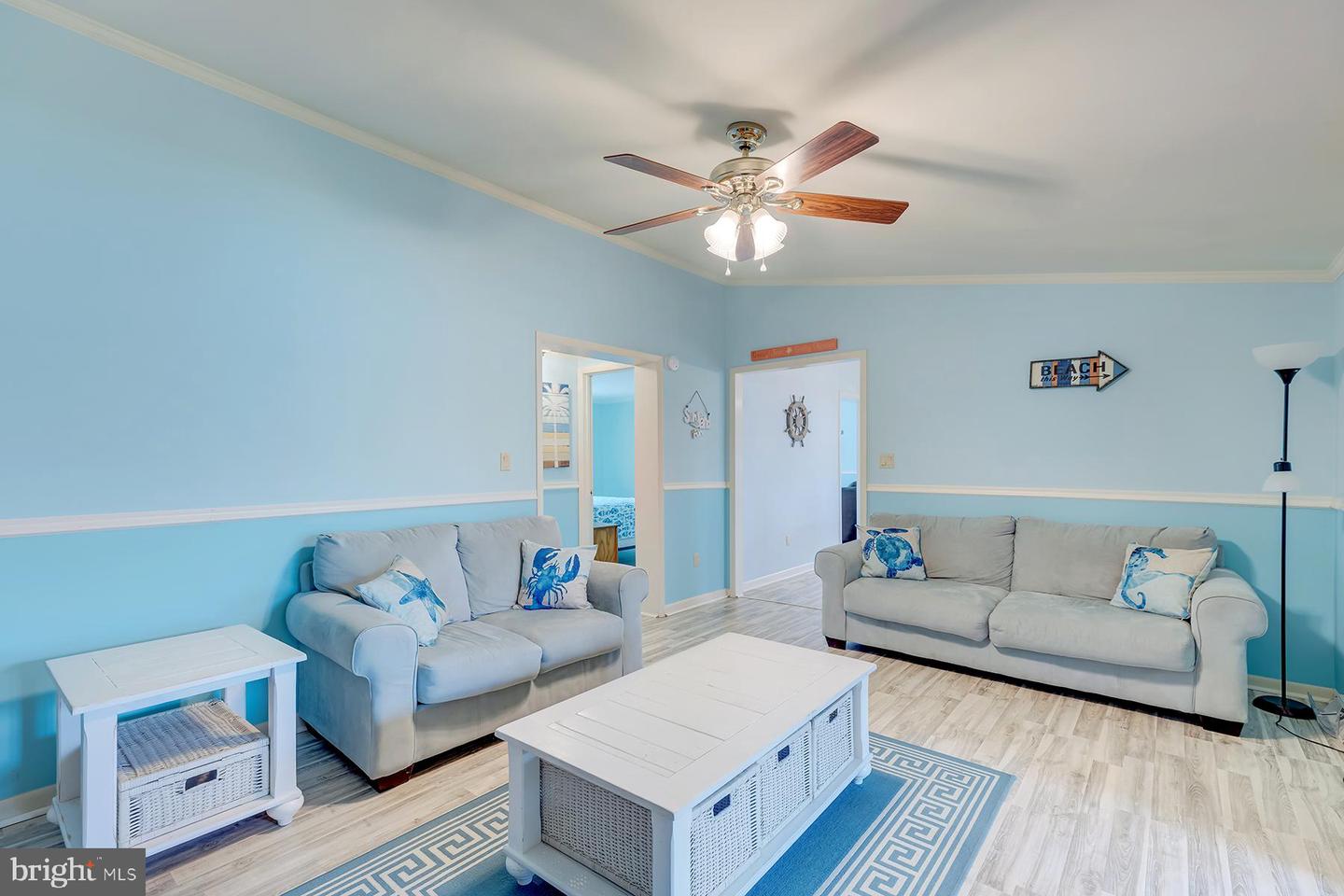 Photo 3 of 40 of 8 Midship Dr mobile home