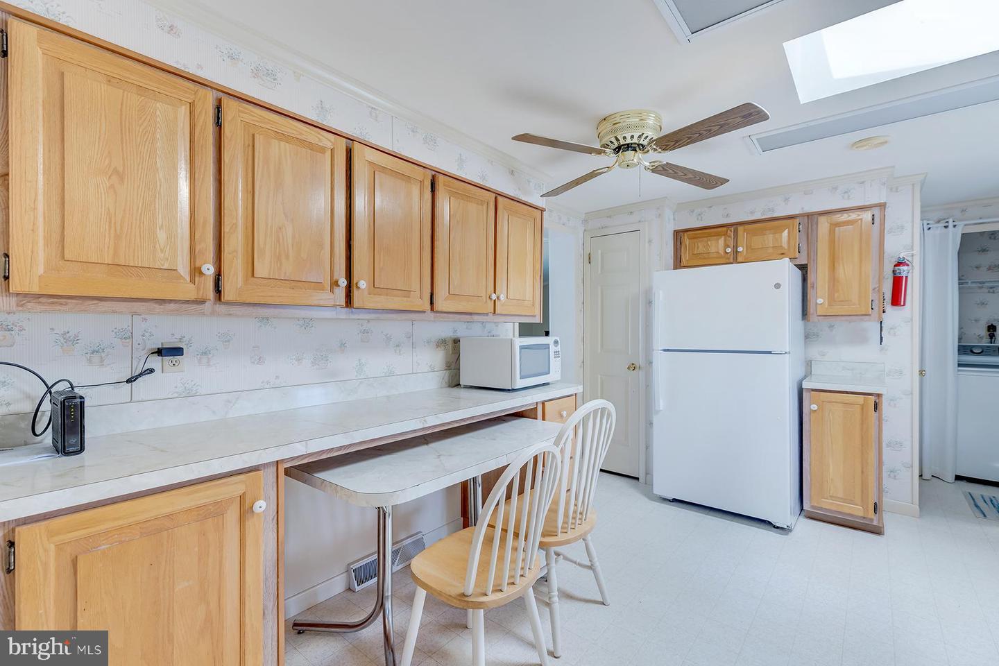 Photo 14 of 40 of 8 Midship Dr mobile home