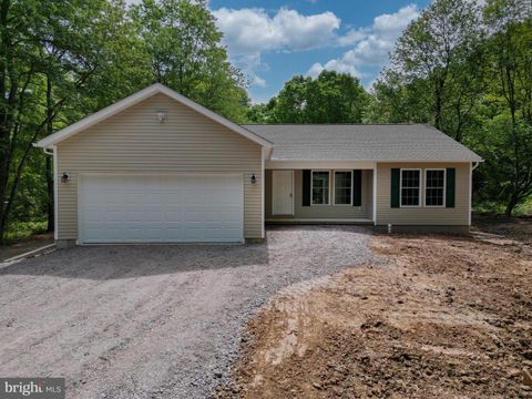 Single Family Residence in Jim Thorpe PA 14 Engler LANE 34.jpg