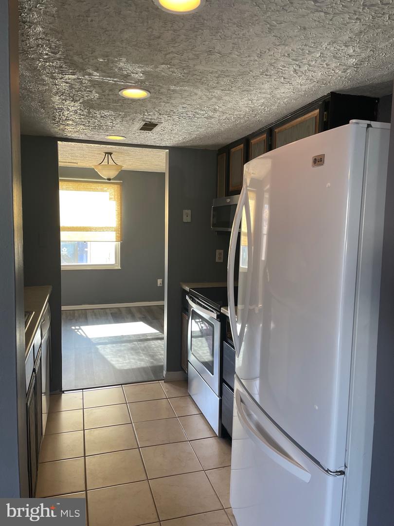 Photo 5 of 15 of 22354 Stablehouse Dr townhome