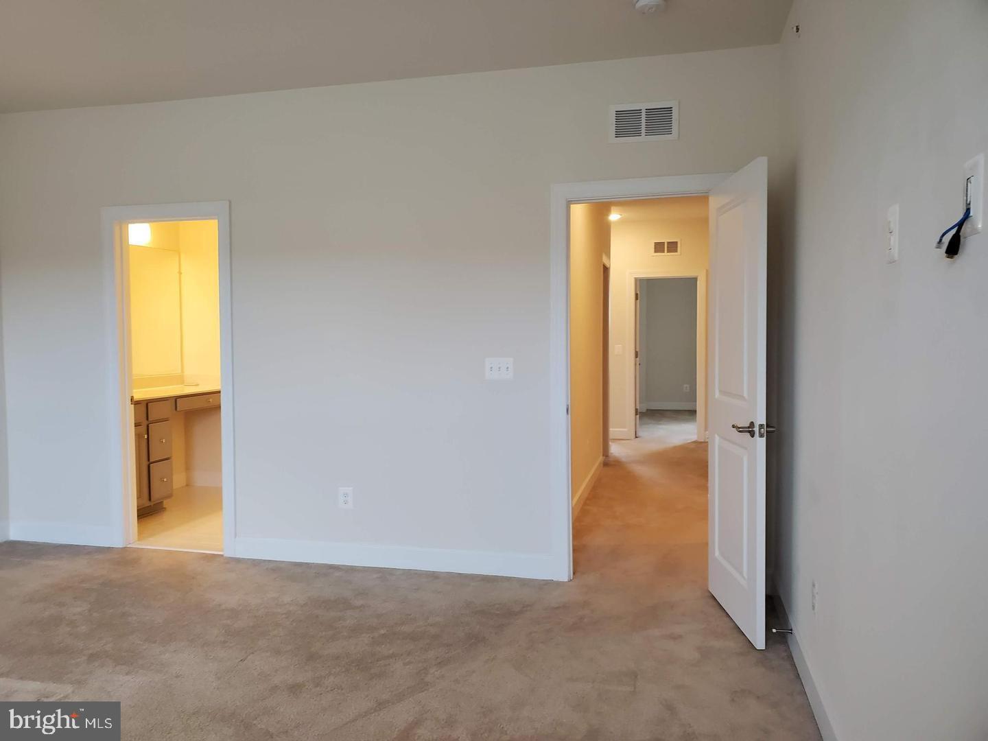 Photo 15 of 29 of 10445 Ratcliffe Trl townhome