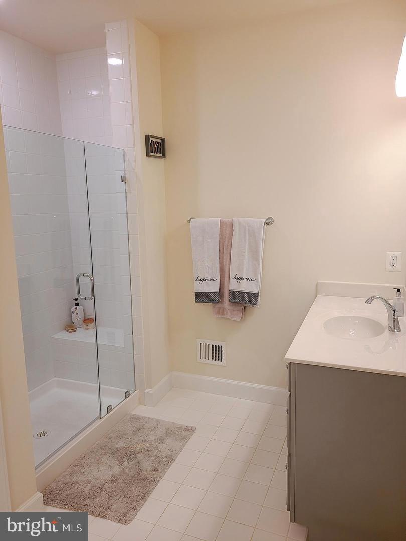 Photo 18 of 29 of 10445 Ratcliffe Trl townhome